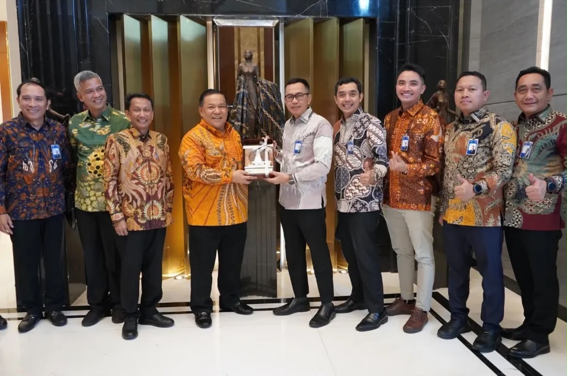 Plt Gubernur Riau Audiensi dengan Direksi BRI Pusat, Bahas Tata Kelola Keuangan dan Ekonomi Daerah