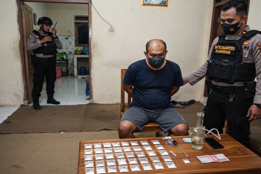 Sembunyikan 44 Paket Sabu di Dapur, Pengedar di Sungaijering Diringkus Tim Elang Kuantan Polres Kuansing