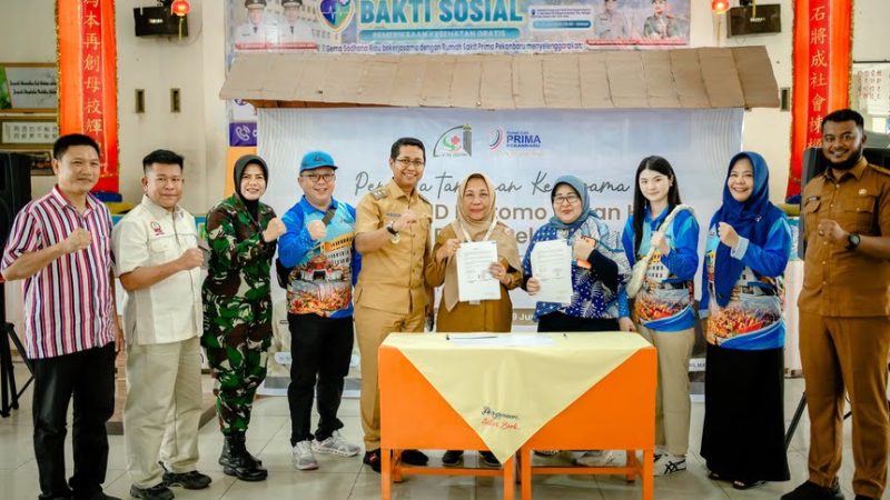 Sambut Bakar Tongkang 2026, Wabup Jhony Charles Buka Sunat Massal di Sekolah Setia Budi