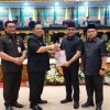Plt Gubernur SF Hariyanto Serahkan Ranperda Pertanggungjawaban APBD 2025 dalam Rapat Paripurna DPRD Riau
