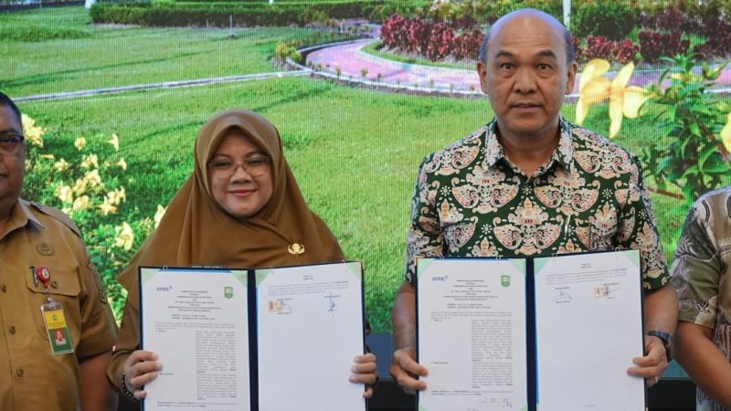 Siasati Keterbatasan Anggaran, Bupati Siak Gandeng 11 Perusahaan Perbaiki Jalan Kabupaten Lewat Dana CSR