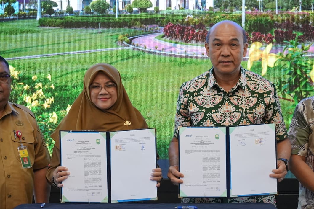 Siasati Keterbatasan Anggaran, Bupati Siak Gandeng 11 Perusahaan Perbaiki Jalan Kabupaten Lewat Dana CSR