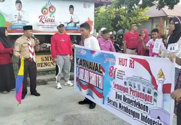 Meriahkan HUT ke-81 RI, SMKN 1 Bengkalis Gelar Pawai Karnaval Semarak Merah Putih