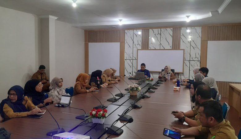 Kejar Target, Diskominfotik Riau Gandeng BPS Dampingi ASN Isi Sensus Ekonomi Mandiri
