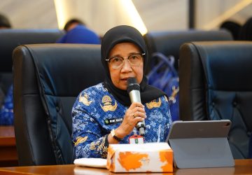 Mengabdi Selama 35 Tahun, Kepala Dinas PKH Riau Mimi Yuliani Nazir Resmi Purnatugas