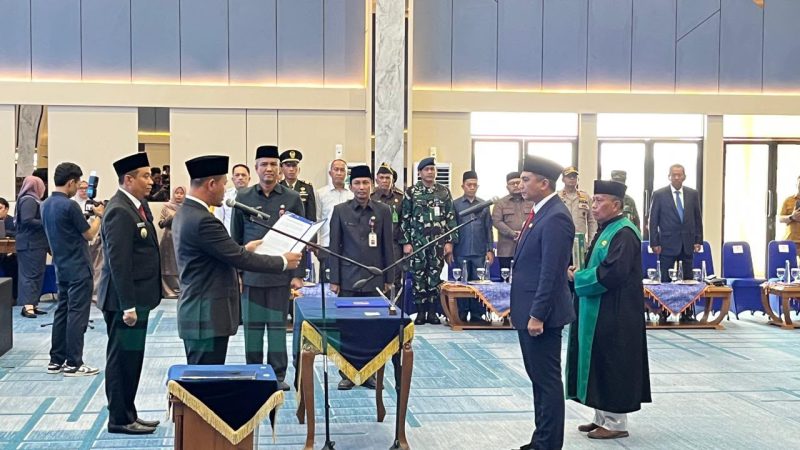 Lantik Sekdako Pekanbaru dan Pejabat Baru, Walikota Agung Nugroho Titipkan Sejumlah PR Besar