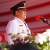 Pimpin Upacara HUT Ke-81 RI, SF Hariyanto Ajak Warga Riau Evaluasi Capaian Pembangunan