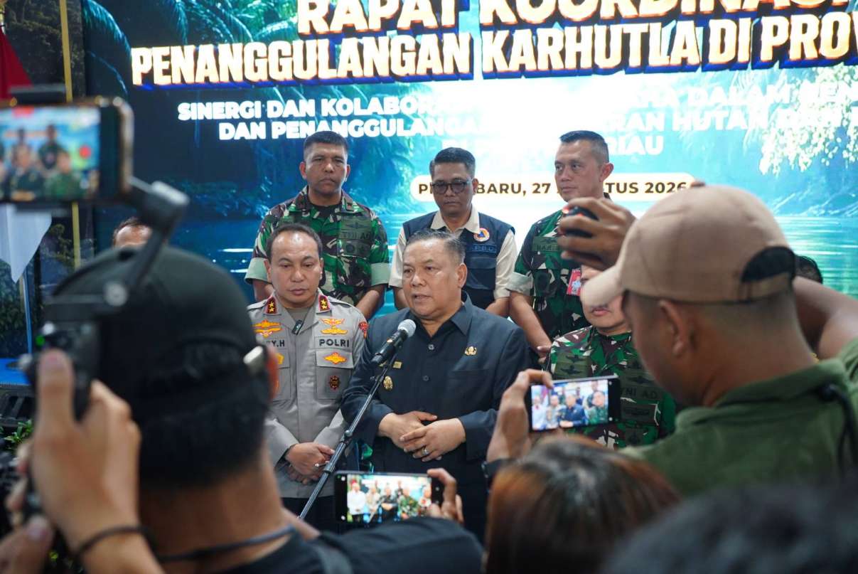 Plt Gubri SF Hariyanto Tegaskan Perusahaan Wajib Respons Cepat Karhutla, Melanggar Sanksi Hukum Menanti!