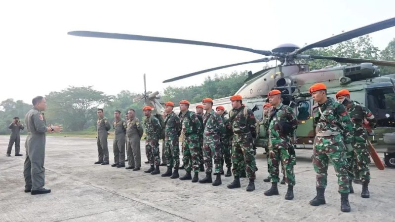 Titik Api Sulit Dijangkau, 13 Prajurit Elit Kopasgat TNI AU Terjun ke Jantung Karhutla Kerumutan