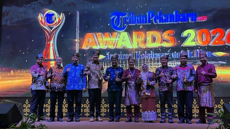 Wali Kota Pekanbaru Agung Nugroho Raih Tribun Pekanbaru Awards 2026