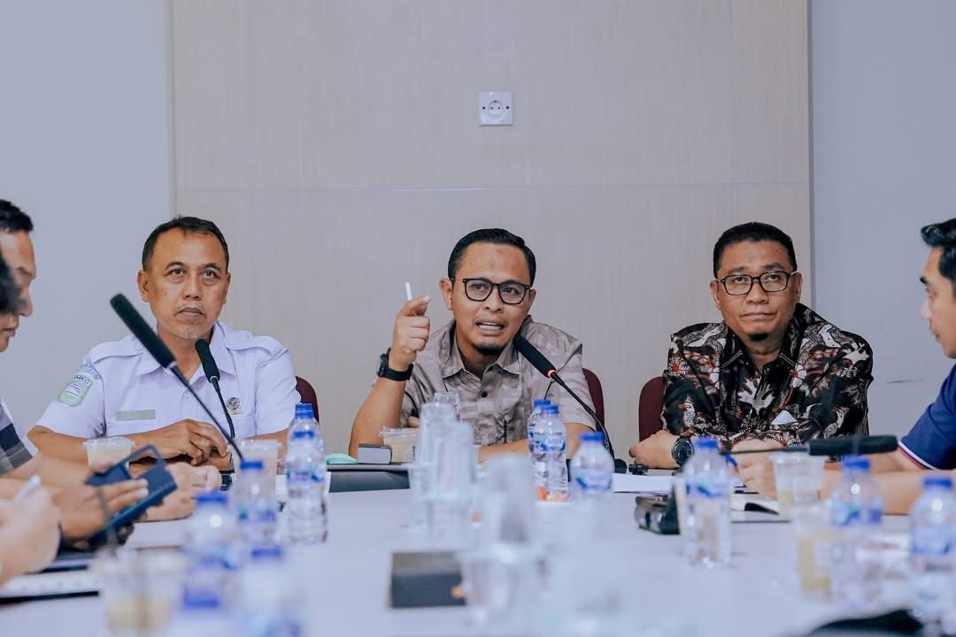 Karhutla Meluas dan Udara Kategori Berbahaya, Wako Agung Nugroho Tetapkan Pekanbaru Tanggap Darurat