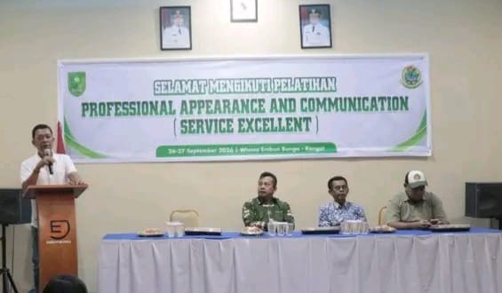 BPR Indra Arta Tingkatkan SDM Lewat Pelatihan Service Excellent, Pemkab Inhu: Komunikasi Tepat Kunci Pelayanan Publik