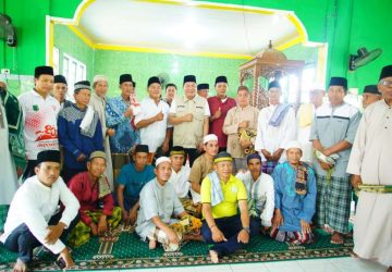 Perdana ke Tanjung Agung Timur, Bupati Muba Toha Tohet Serap Aspirasi Warga Usai Salat Jumat