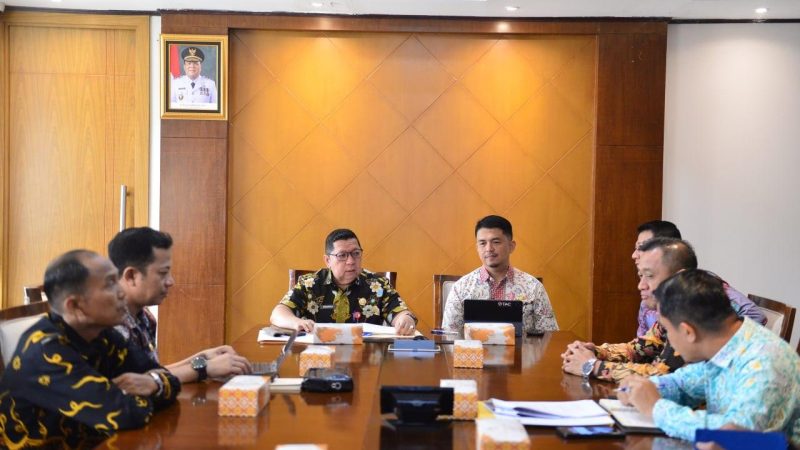 Bayar JKK dan JKM lewat APBD, Pemprov Riau Jamin Seluruh PPPK Paruh Waktu dan Non-ASN Masuk BPJS