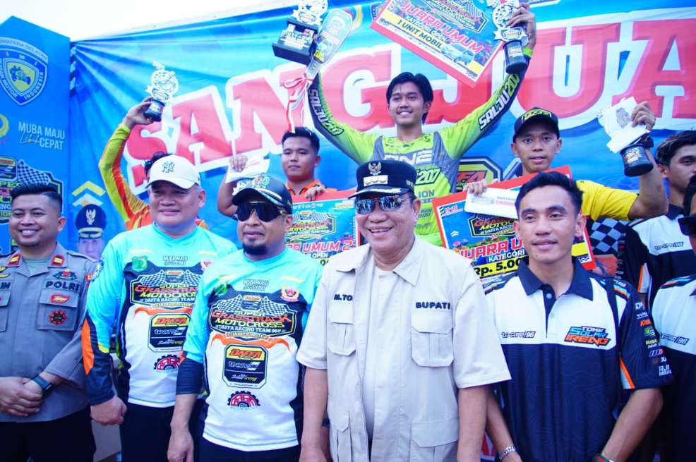 Bupati Toha Tutup Grasstrack & Motocross 2026: Ribuan Penonton Padati Sirkuit KM 113 Sungai Lilin