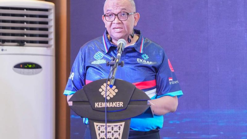 Gandeng Kemenekraf dan BNSP, Kemnaker Dorong Standarisasi Kompetensi Teknisi Ponsel Nasional