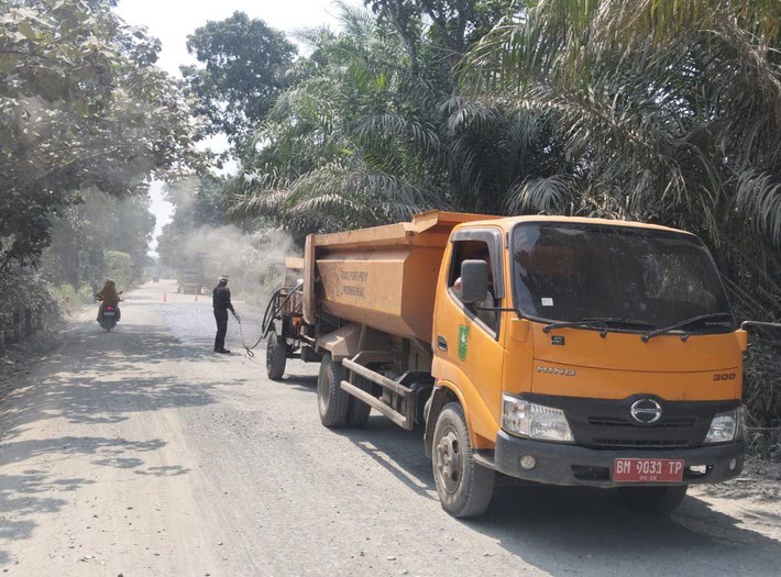 Respons Instruksi Plt Gubernur, Dinas PUPR Riau Kebut Perbaikan Jalan Provinsi di Rohil