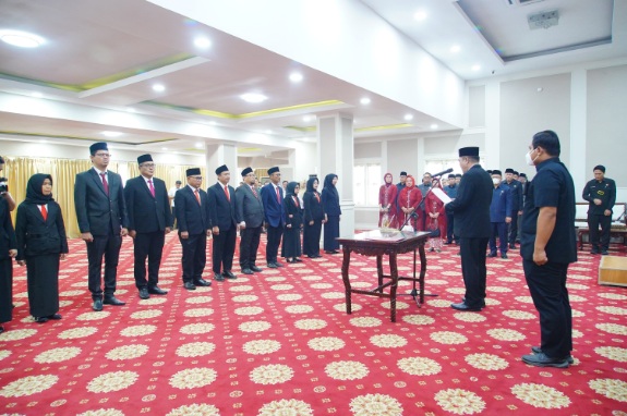 Bupati Muba Toha Tohet Lantik Pejabat Baru: Penguatan Birokrasi Harus Bermuara pada Kinerja Nyata