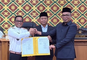DPRD Sahkan Perubahan APBD Pelalawan 2026 Jadi Rp1,66 Triliun, Bupati Zukri Fokus Layanan Dasar: Kesehatan, Pendidikan dan Karhutla
