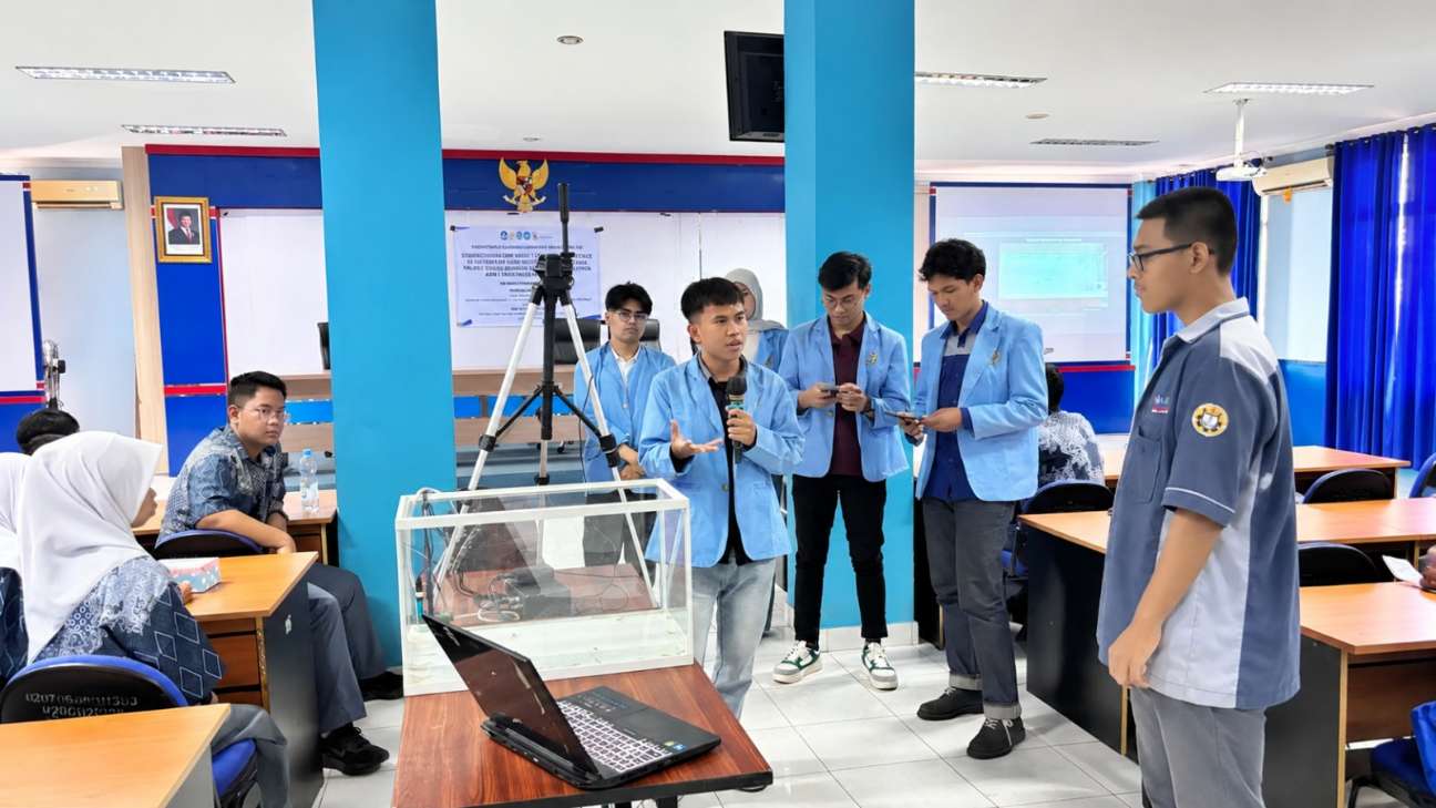 Tiga Mahasiswa Penerima BIDIKSIBA PTBA Berhasil Wujudkan Impian Pendidikan Tinggi