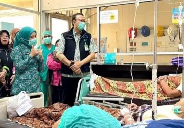 Ketua TP PKK Inhu Suci Rahmiani, Beri Dukungan Moril 6 Ibu Calon Peserta KB MOW di RSUD Indrasari