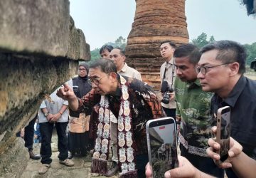Tinjau Candi Muara Takus, Menbud Fadli Zon dan Sekdaprov Riau Bahas Penataan Situs Sejarah Melayu Tua