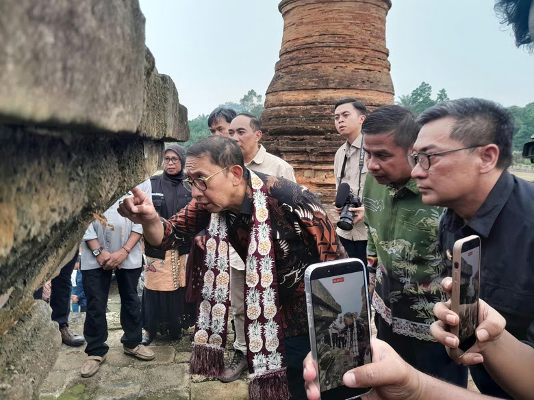 Tinjau Candi Muara Takus, Menbud Fadli Zon dan Sekdaprov Riau Bahas Penataan Situs Sejarah Melayu Tua