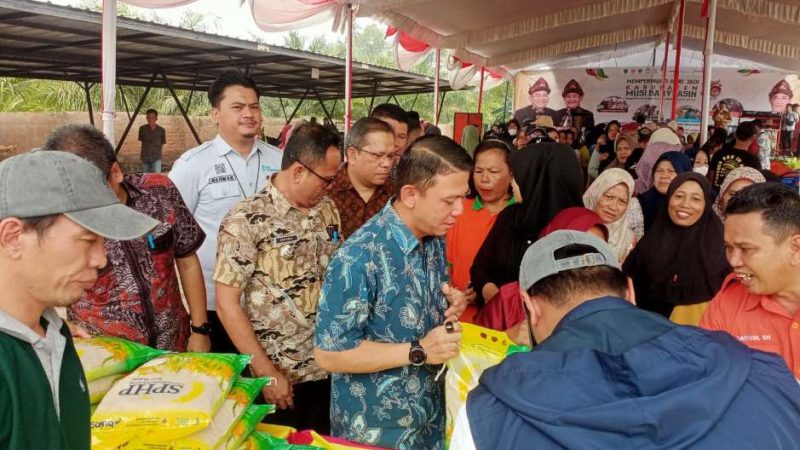Operasi Pasar Murah di Keluang, Pemkab Muba Hadir Ringankan Beban Warga