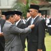 Komitmen Layanan Unggul, Insan PT Bukit Asam Raih Satyalancana Wira Karya dari Presiden RI