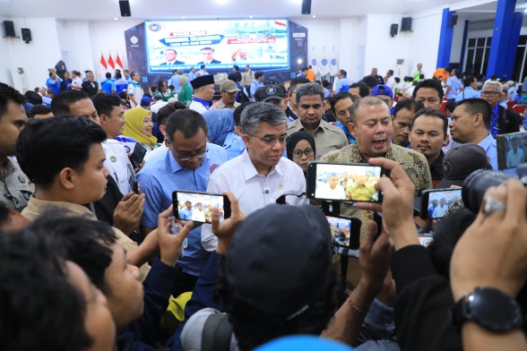 Kawal RUU Pelindungan Ketenagakerjaan, DPR dan Kemnaker Buka Ruang Dialog bagi Buruh-Pengusaha