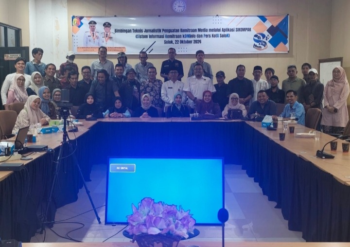 Mudahkan Kemitraan Media, Diskominfo Kota Solok Luncurkan Aplikasi SIKOMPAK