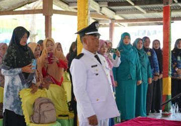 Lantik Penghulu Keranji Guguh, Bupati Siak Afni Minta Benahi Balai Kampung yang Rusak