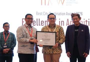 Unggul dalam Aksesibilitas Pariwisata Berkelanjutan, Pemko Pekanbaru Raih ITMW Destination Awards 2026 di Bali